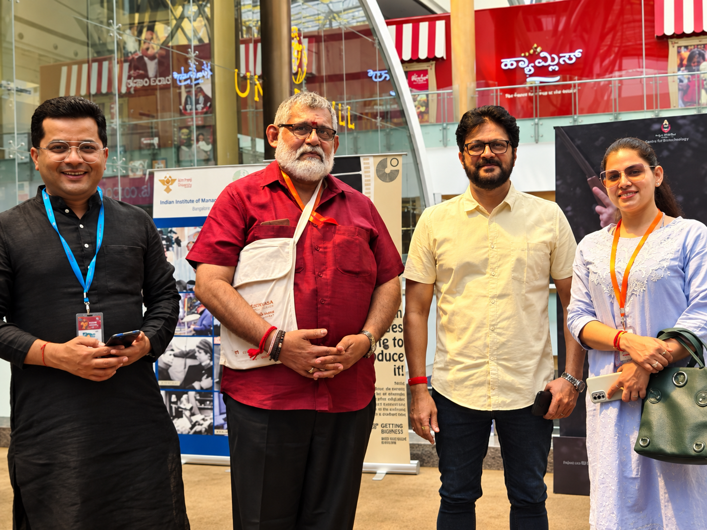 Director Viji Thambi with Creative Team